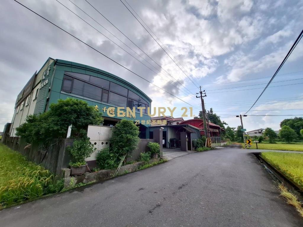 DC476高鐵預定地剛好足坪美農地