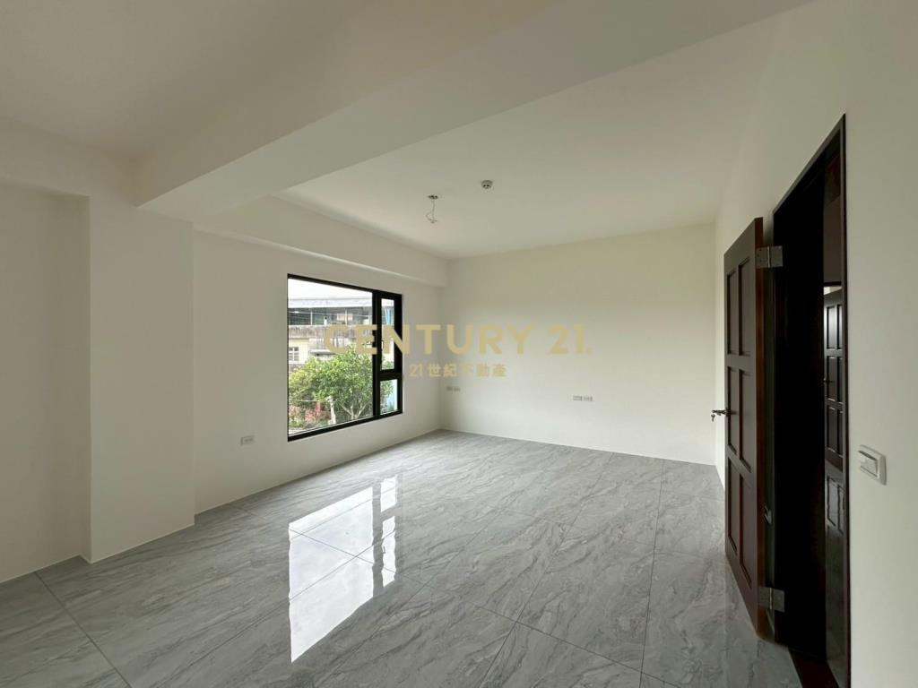 DE142近礁溪市區全新電梯豪華農舍