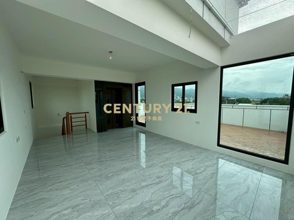 DE142近礁溪市區全新電梯豪華農舍