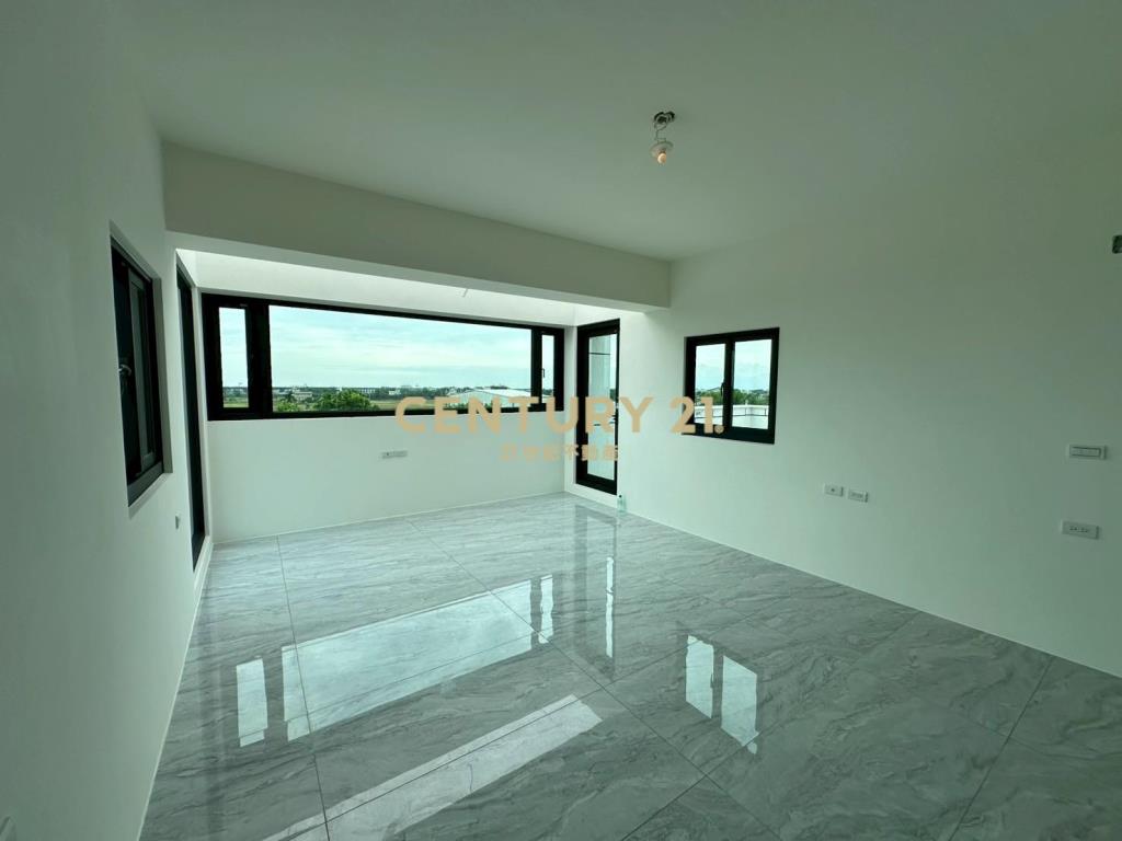 DE142近礁溪市區全新電梯豪華農舍