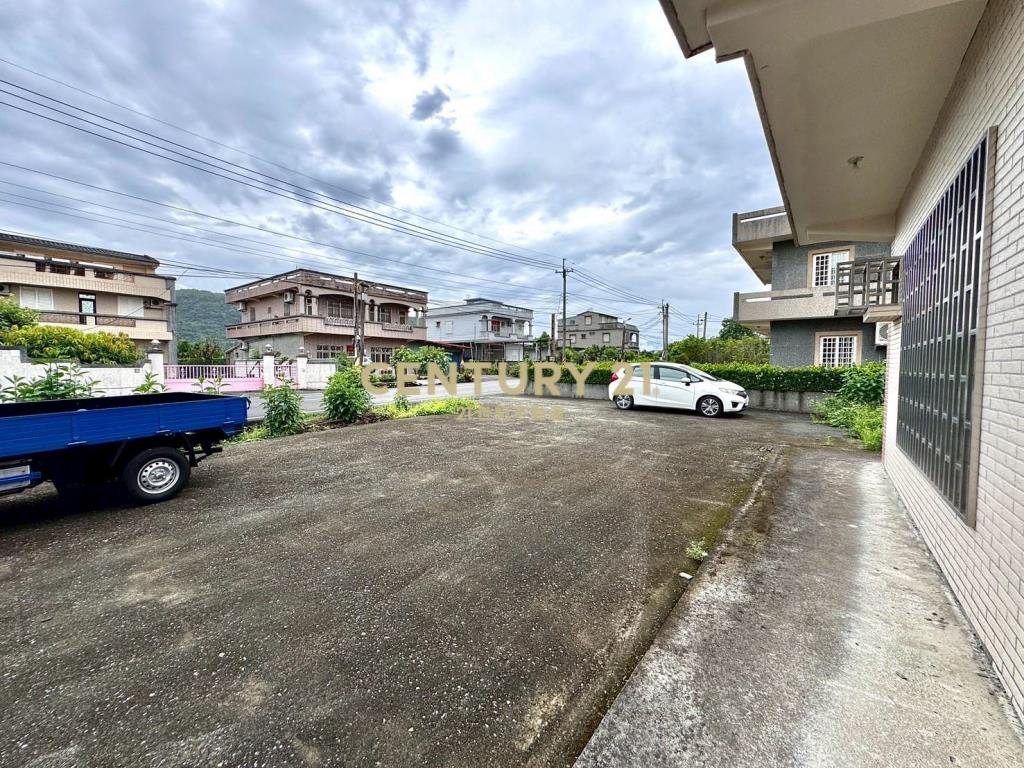 DE145冬山斑比山丘鄉村風農舍