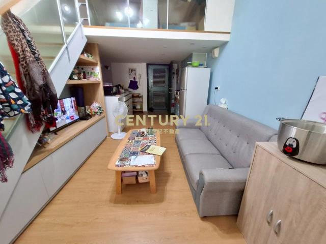 DA925山那邊裝潢樓中樓湯屋