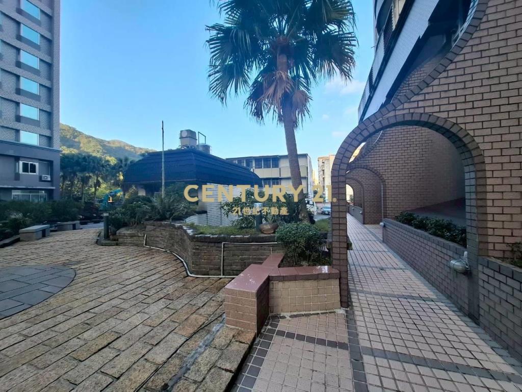 DA950凱一高樓低總價溫泉湯屋