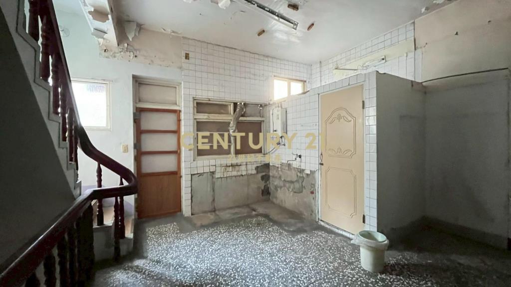 DH069宜市中山路三段透天店面出租