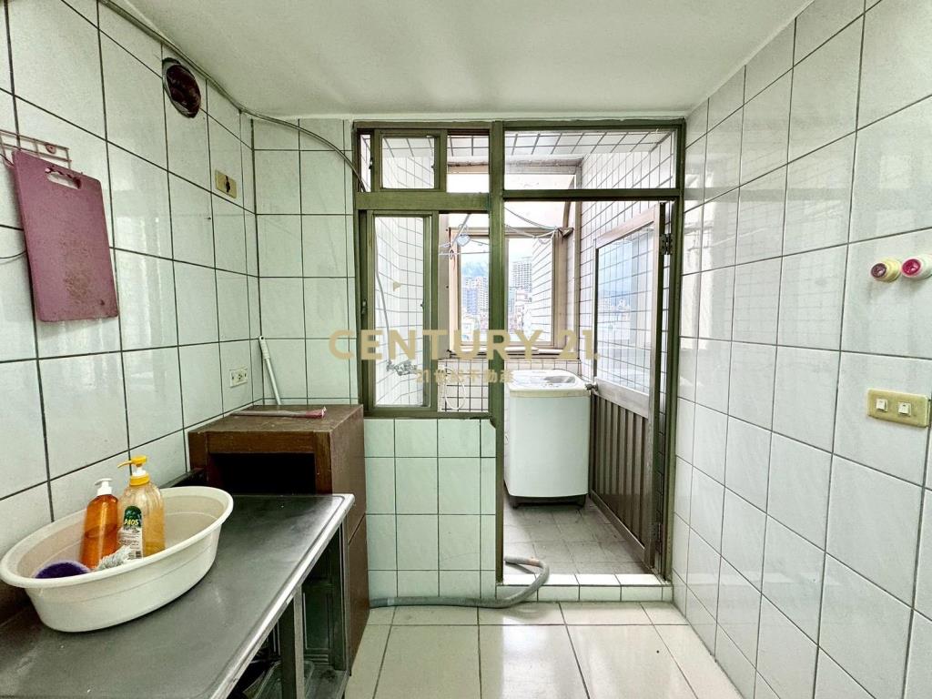 DA956礁溪市區超便宜4+1房