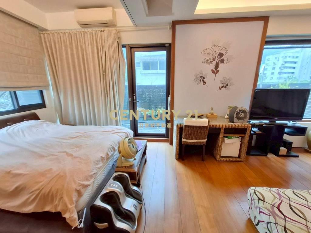 DA957近轉運站邊間2房雙湯屋