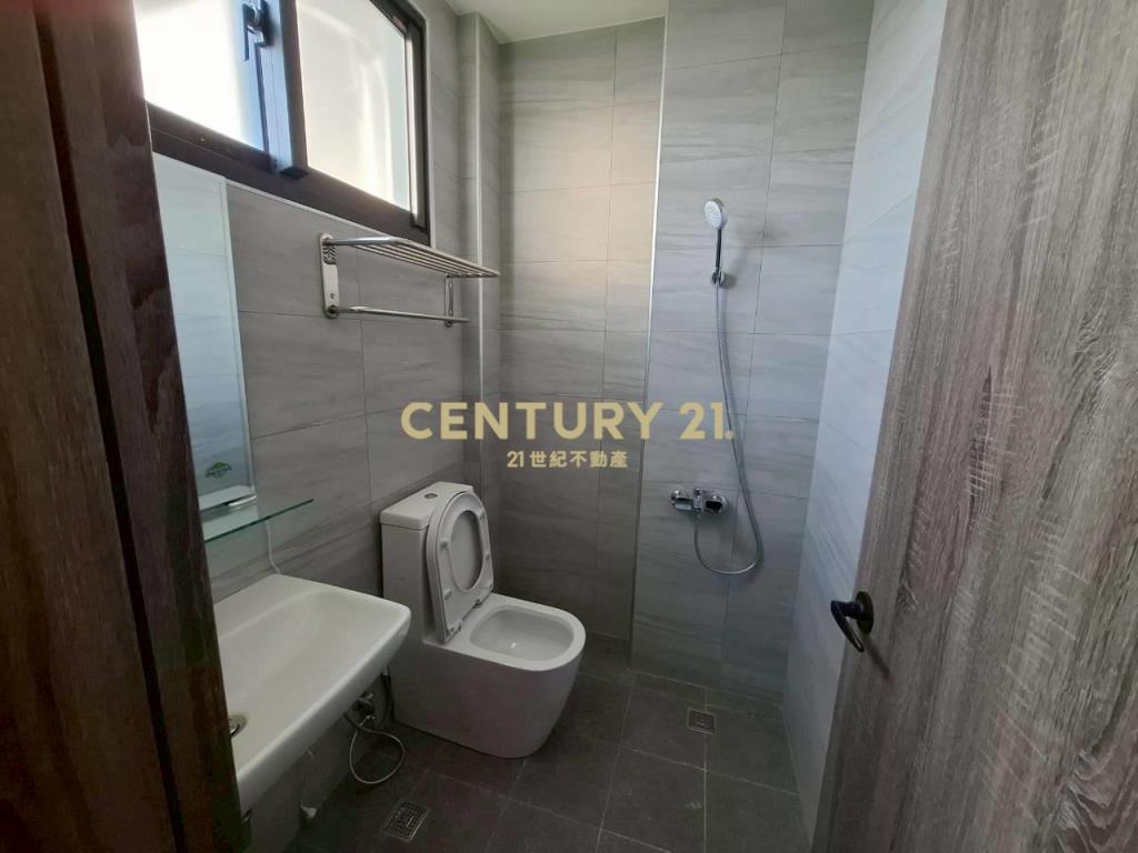 DB419宜運旁全新邊間採光佳透天別墅