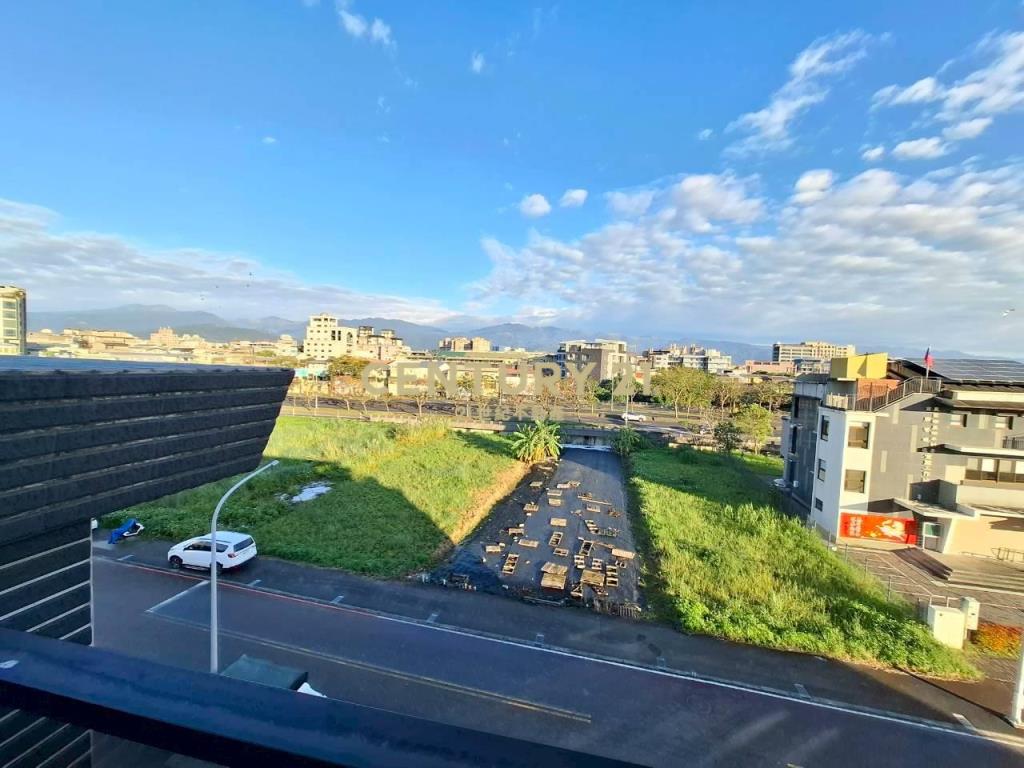 DB419宜運旁全新邊間採光佳透天別墅