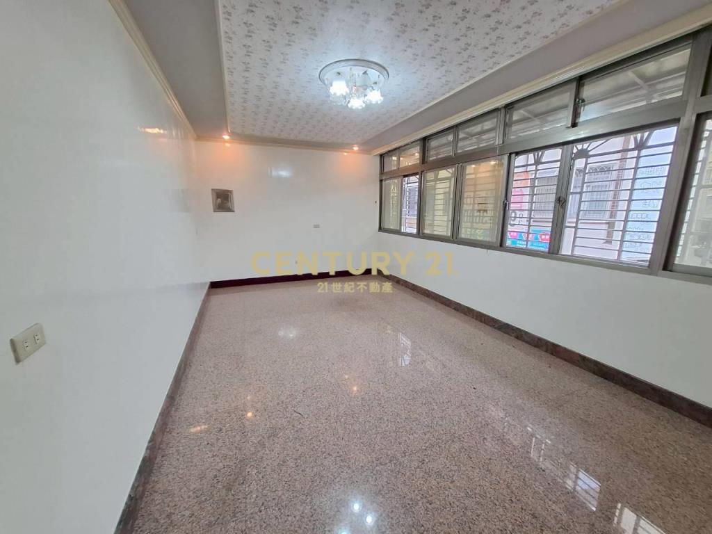 DG070近礁溪老街大面寬坪數店面透天