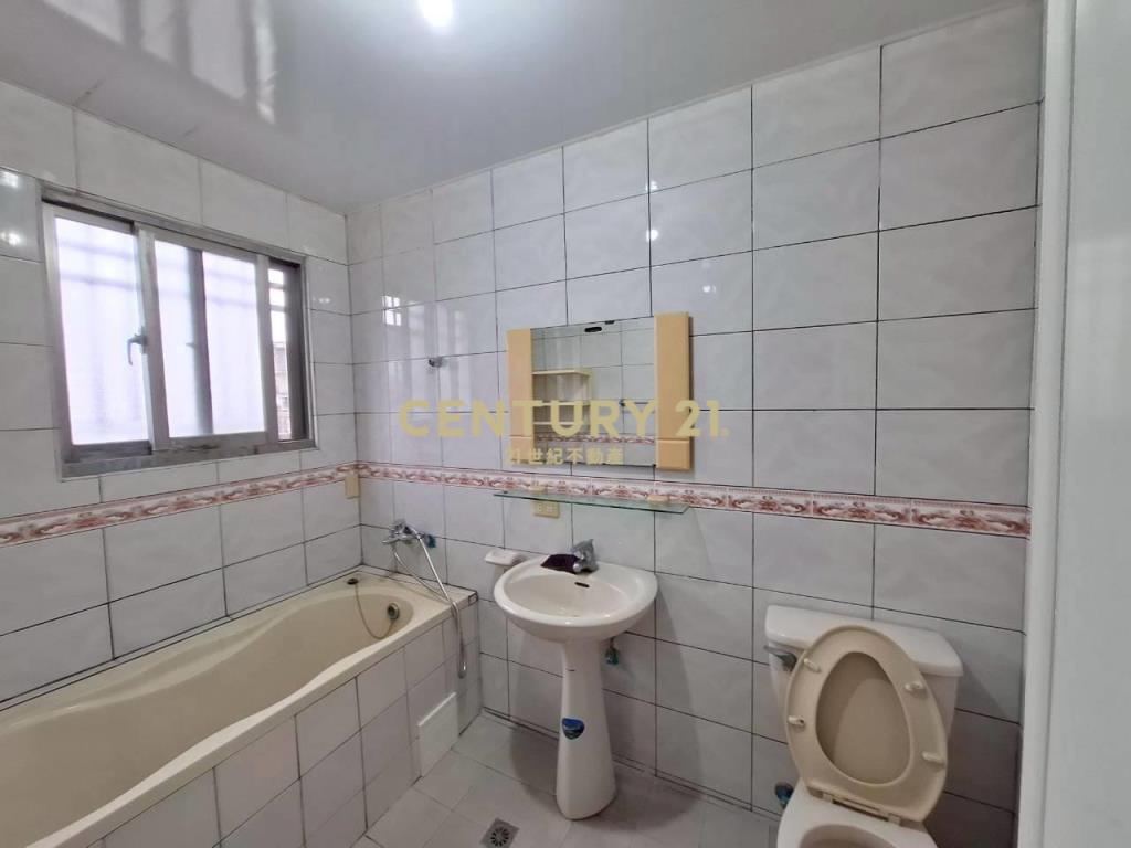 DG070近礁溪老街大面寬坪數店面透天