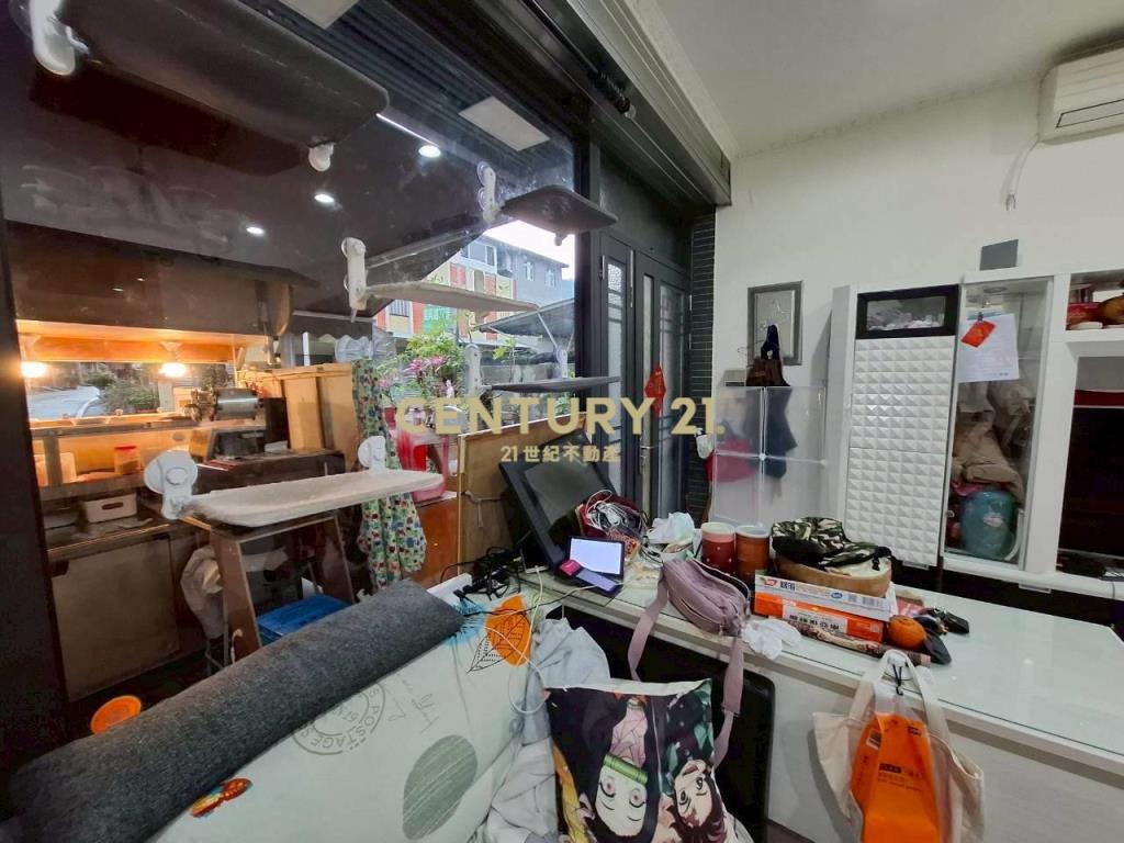 DB424頭城邊間電梯透天別墅