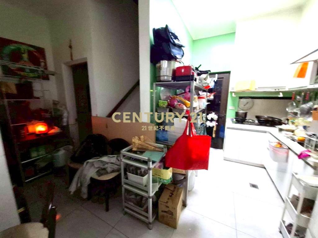 DB424頭城邊間電梯透天別墅