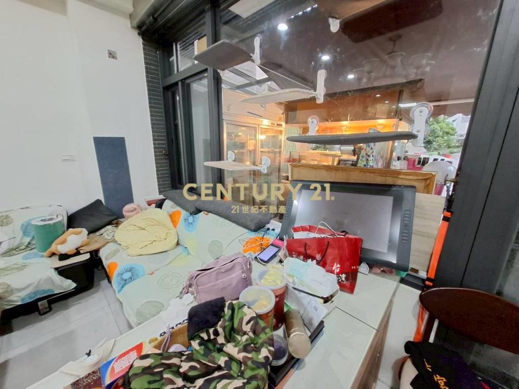 DB424頭城邊間電梯透天別墅