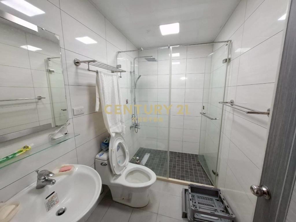 DB424頭城邊間電梯透天別墅