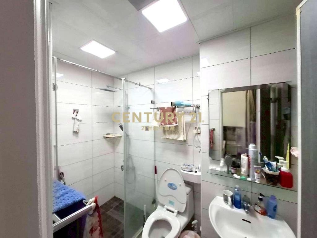 DB424頭城邊間電梯透天別墅