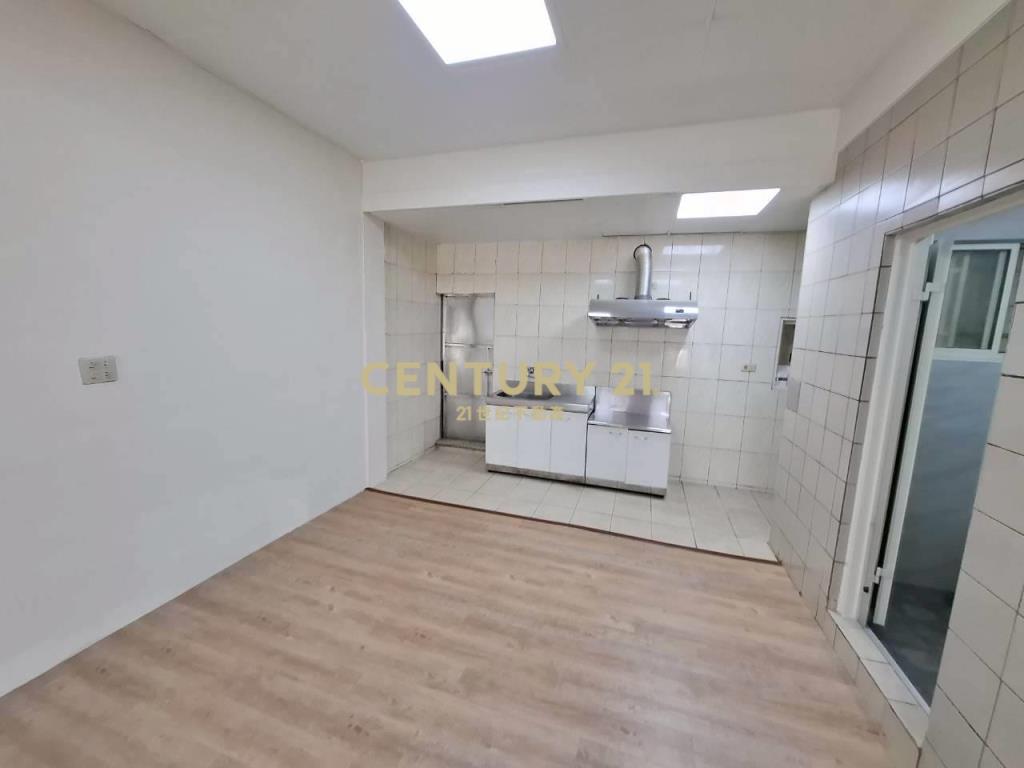 DB425宜市文昌區低總價透天厝