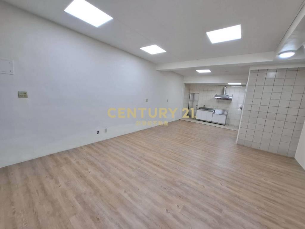 DB425宜市文昌區低總價透天厝