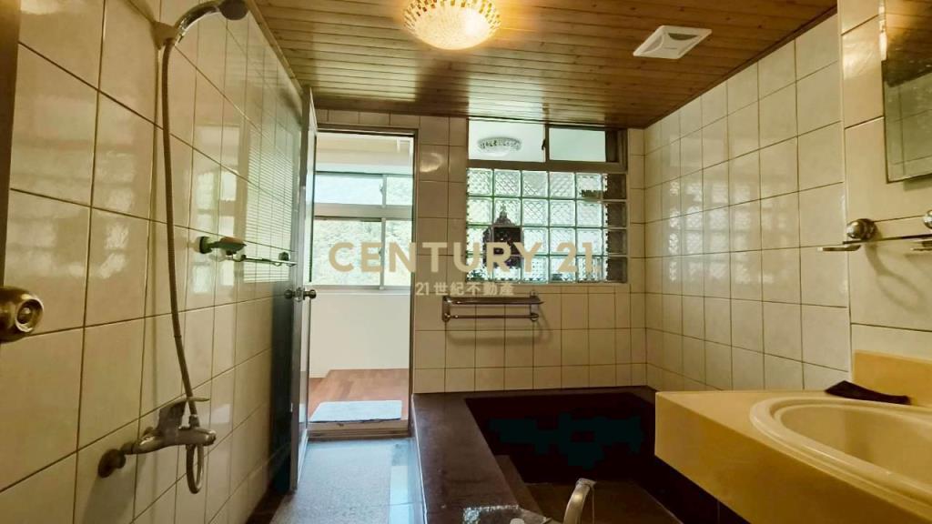 DA966礁溪湯田景觀溫泉套房