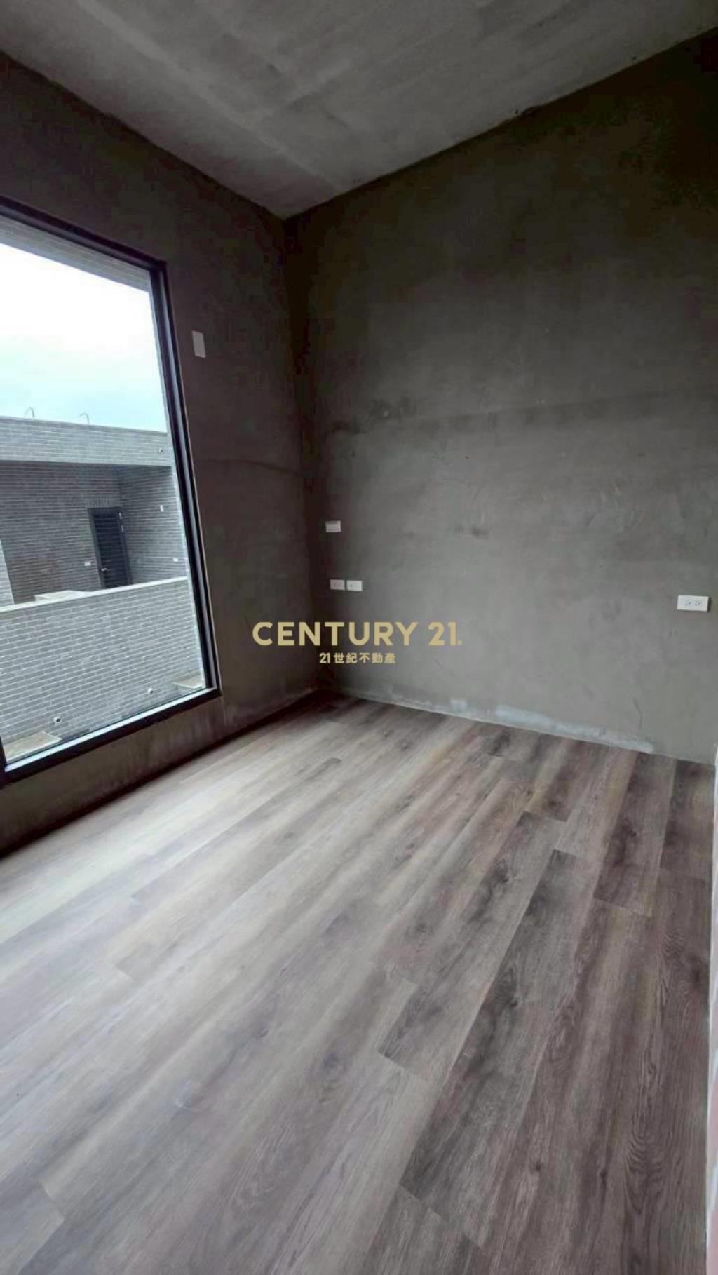 DA967員山市中心頤和園2房車位華廈