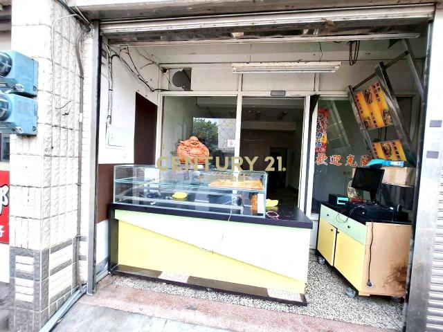 DB432近交流道店面透天別墅