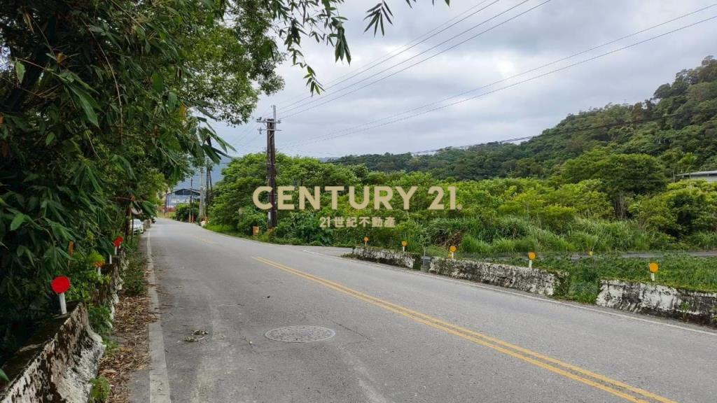 DC551礁溪臨路大面寬地形漂亮農地