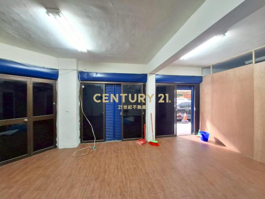 DG071近礁溪市區三角窗大面寬店住