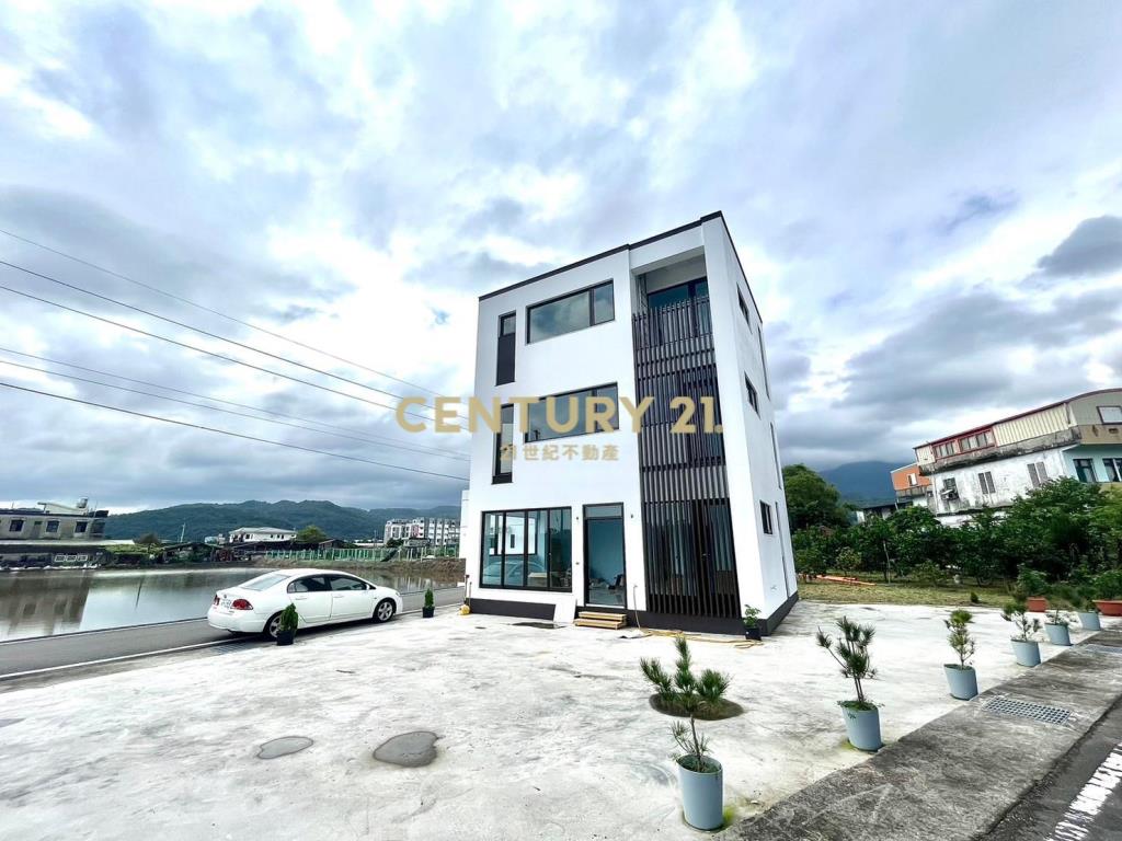 DE170礁溪依山傍水雙面路靚農舍