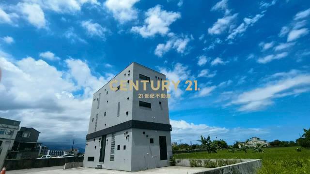 DE171礁溪左岸清水模全新農舍