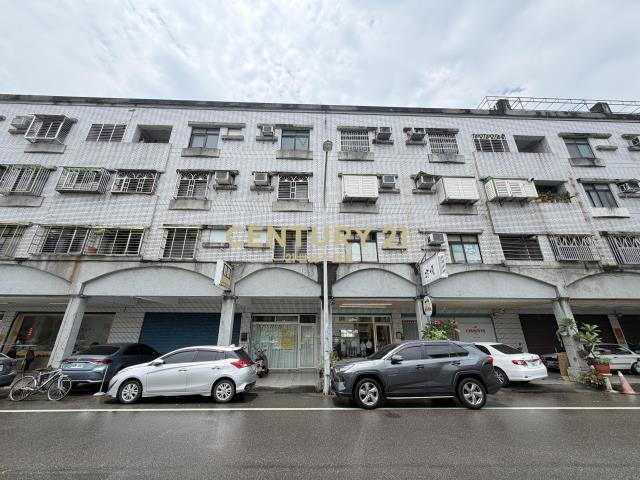DG072宜蘭東區大面寬文青店面