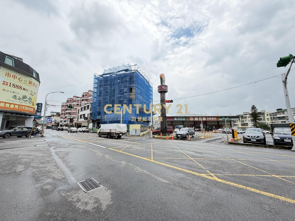 DG072宜蘭東區大面寬文青店面