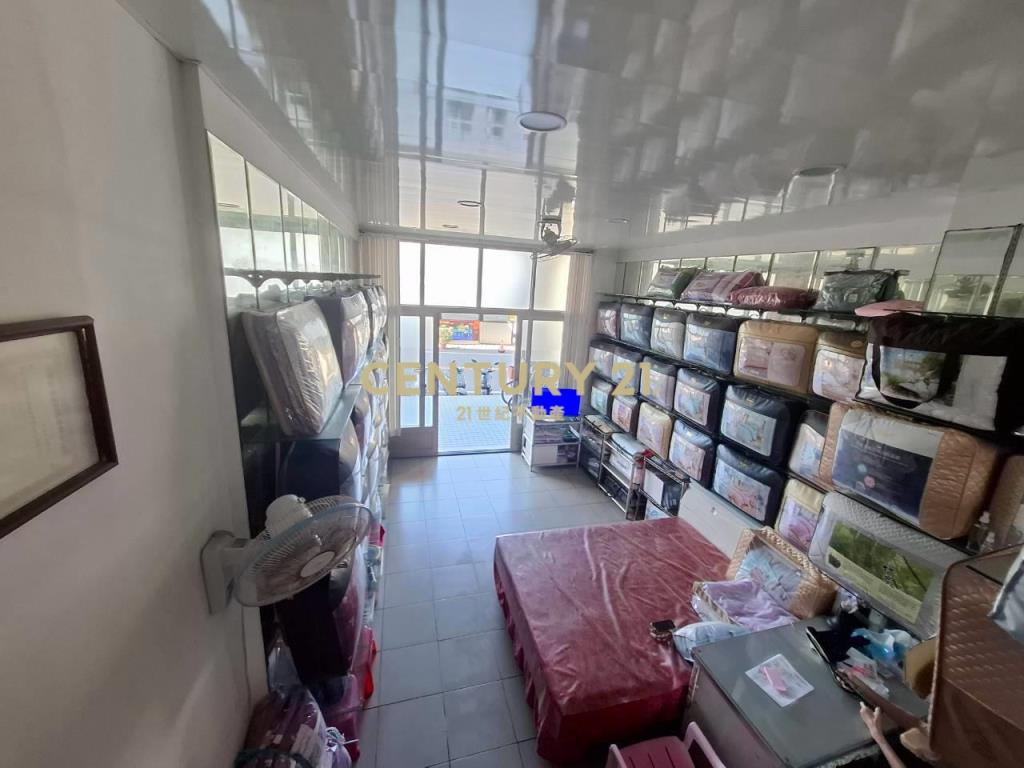 DB443頭城老街近省道店住