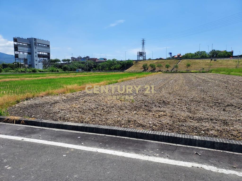 CC488宜蘭礁溪交流道雙面農地