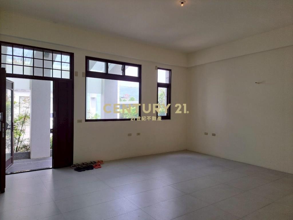 CB291員山獨棟孝親別墅