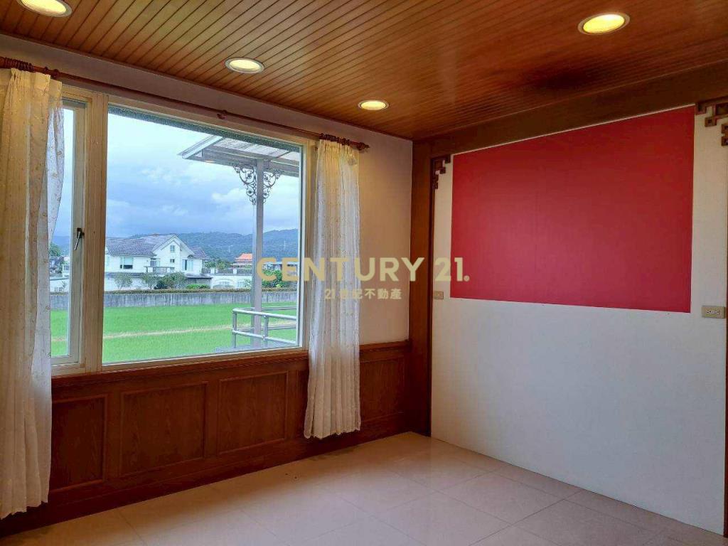 CE135閒雲野鶴大器農舍