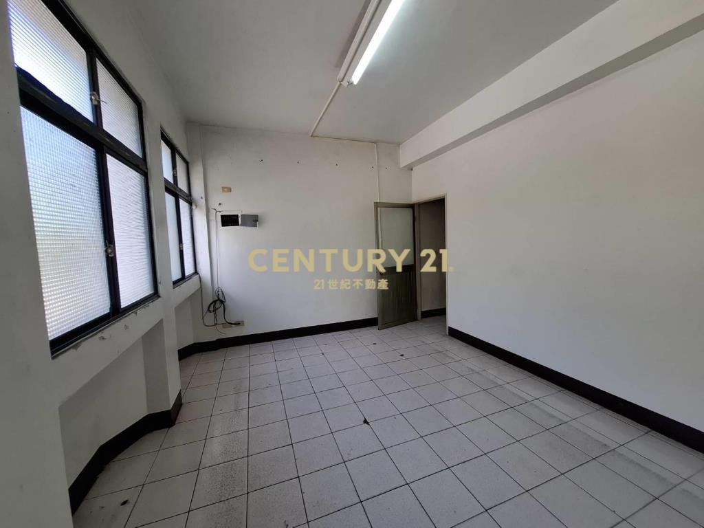 CB292復興路宜中店面