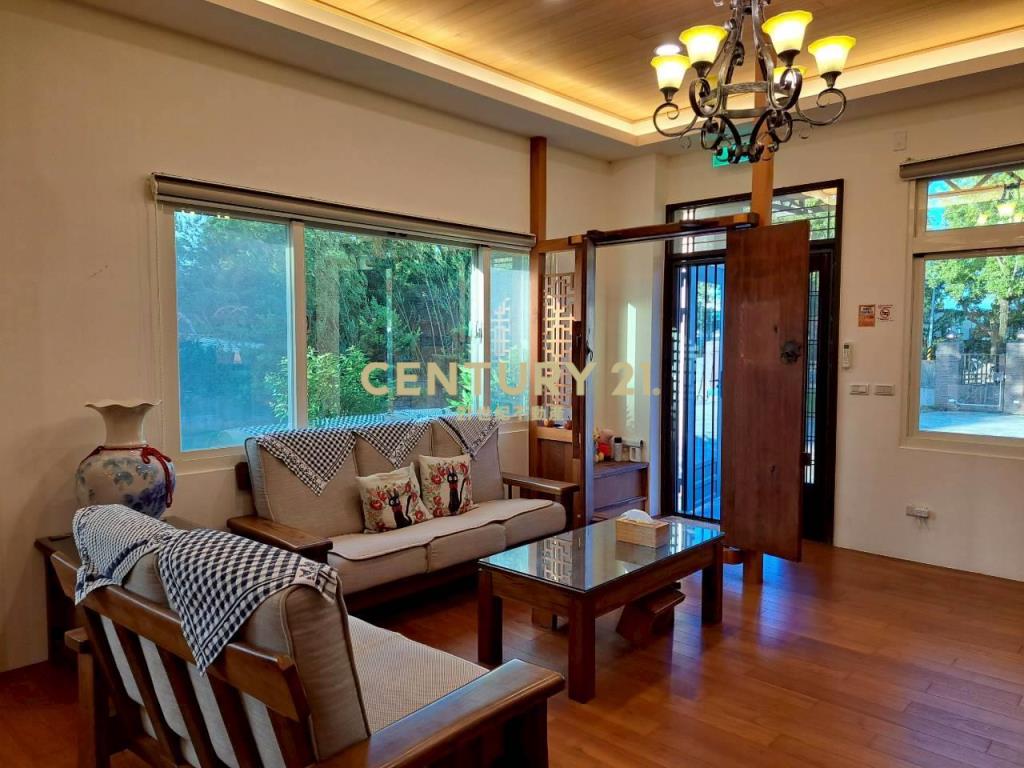 CE137好山水水靚電梯農舍