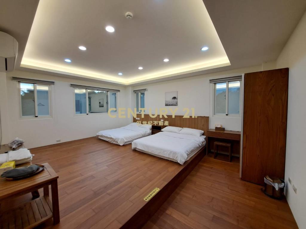 CE137好山水水靚電梯農舍