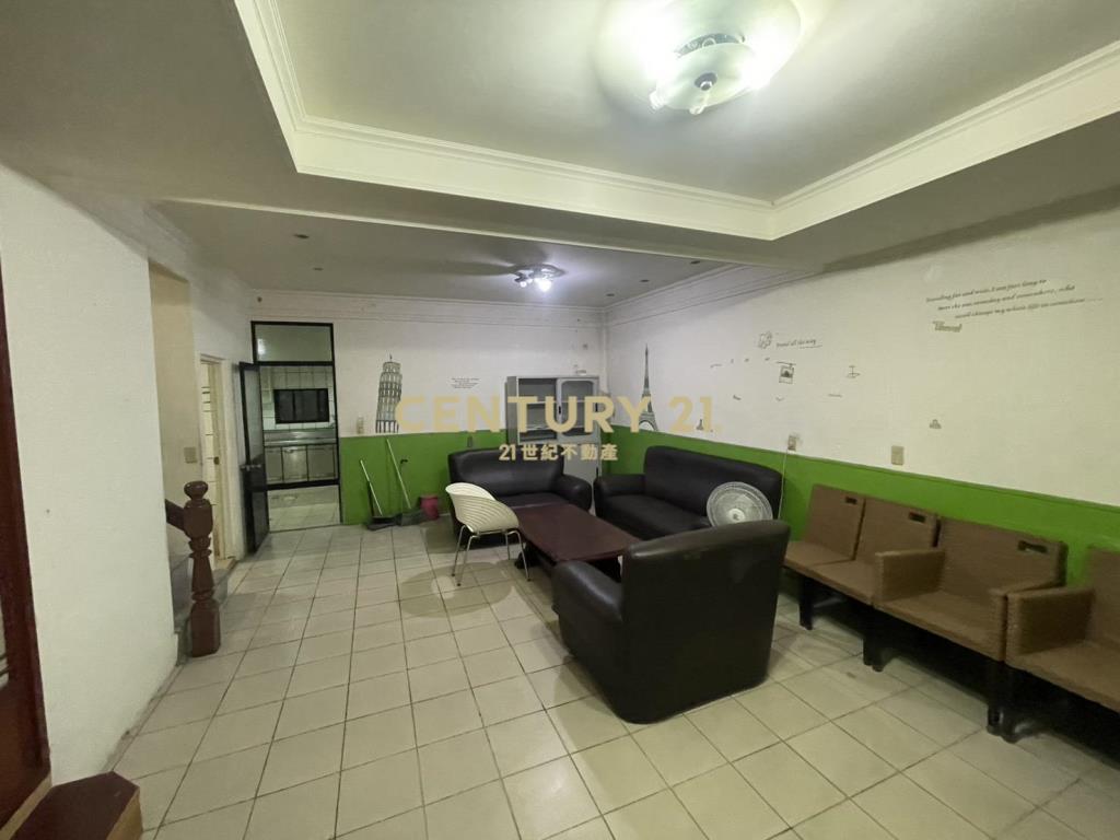 CB293泰山路機能靜巷透天