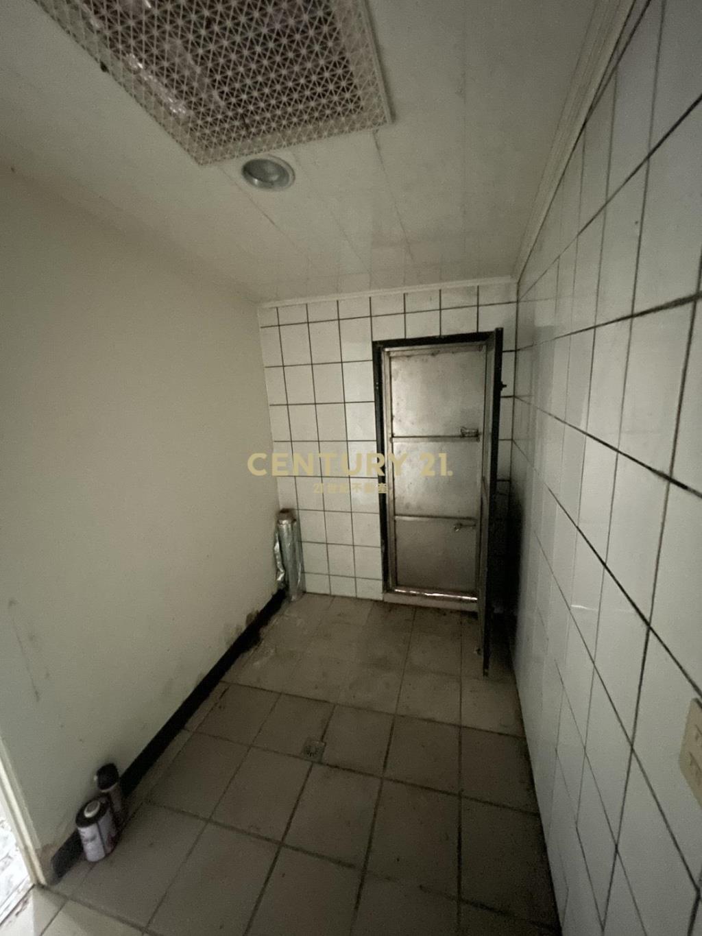 CB293泰山路機能靜巷透天