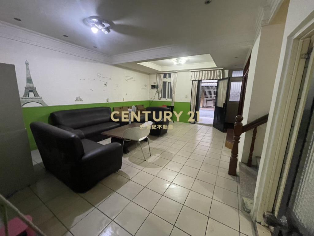 CB293泰山路機能靜巷透天