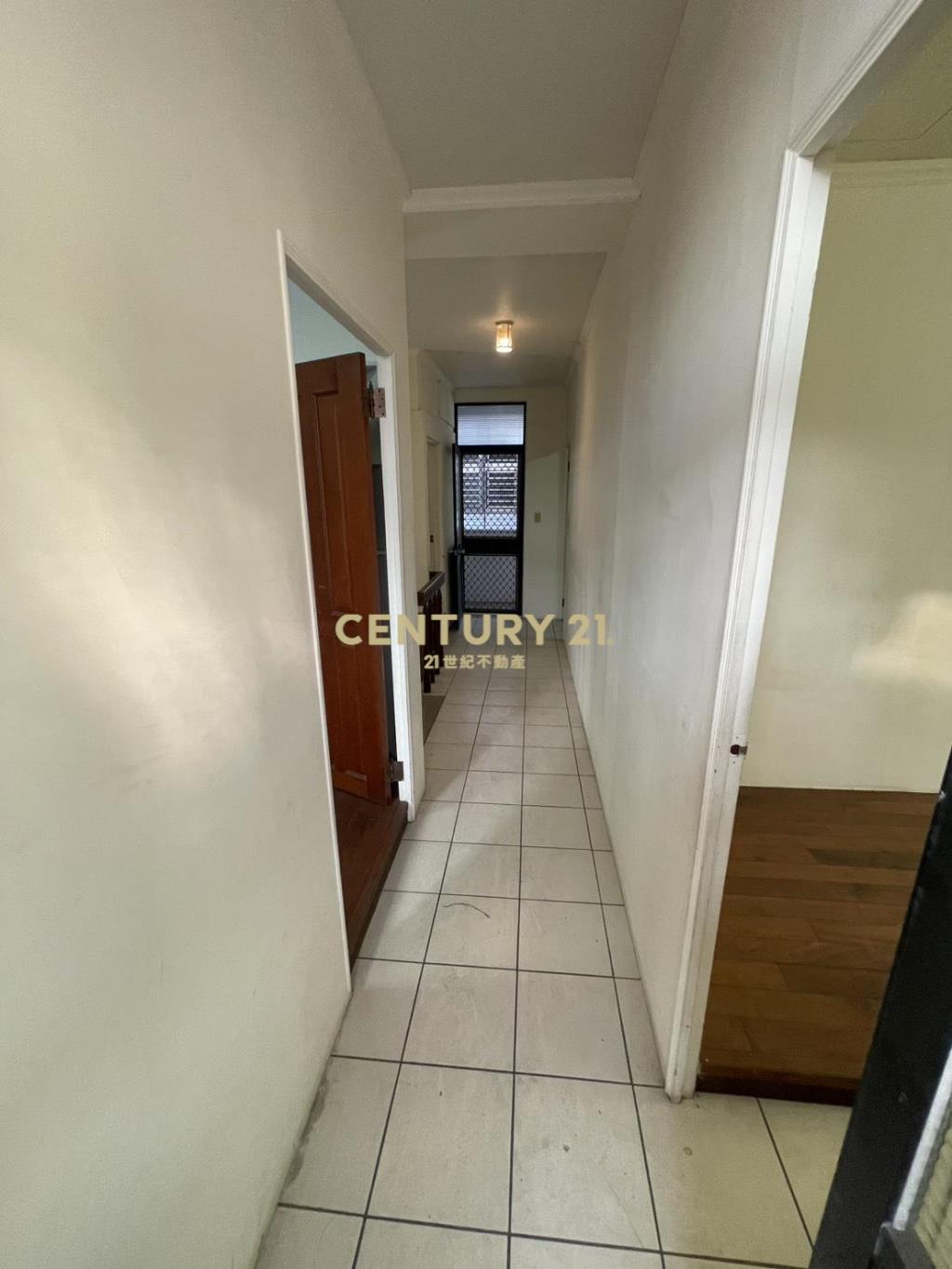 CB293泰山路機能靜巷透天