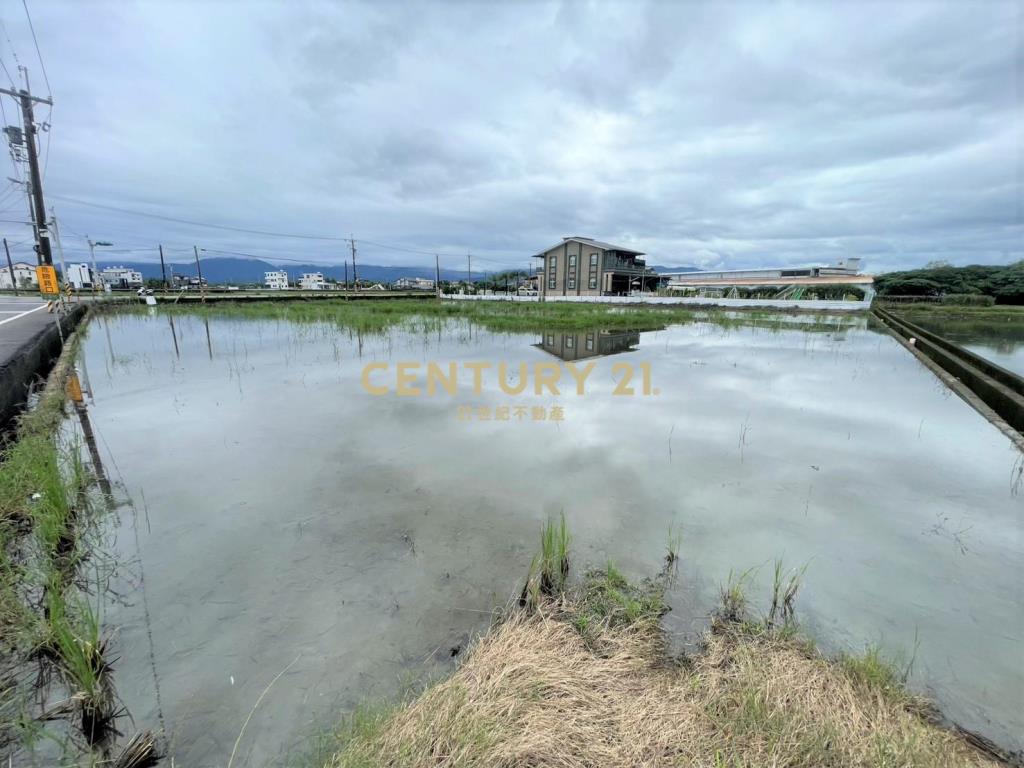 CC577員山雙面路足坪農地