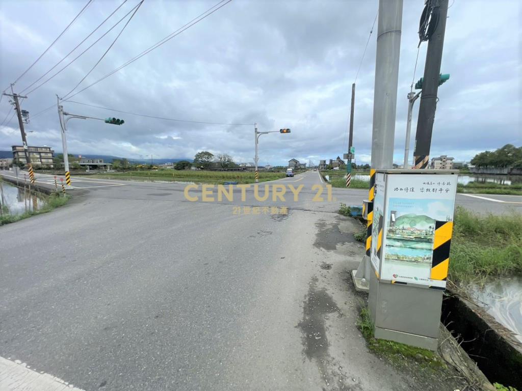 CC577員山雙面路足坪農地