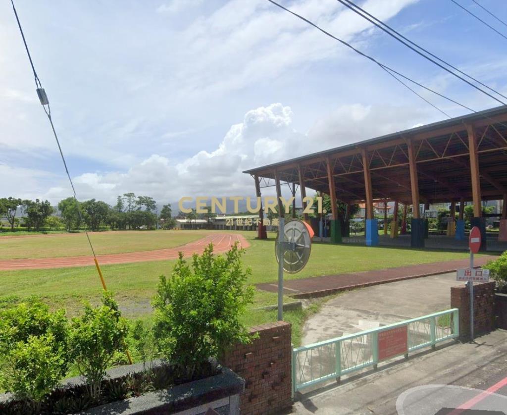 CB300蘇澳近育英國小透天