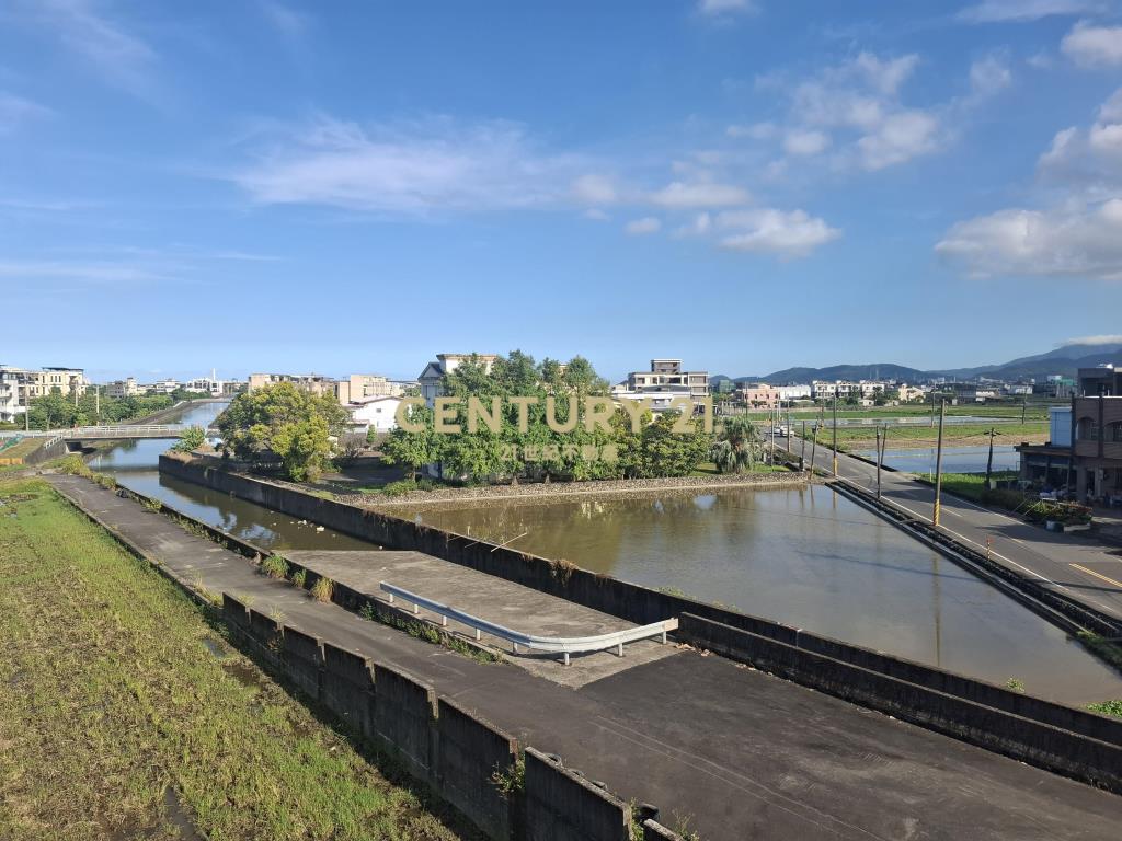 CE139八仙孝親美農舍