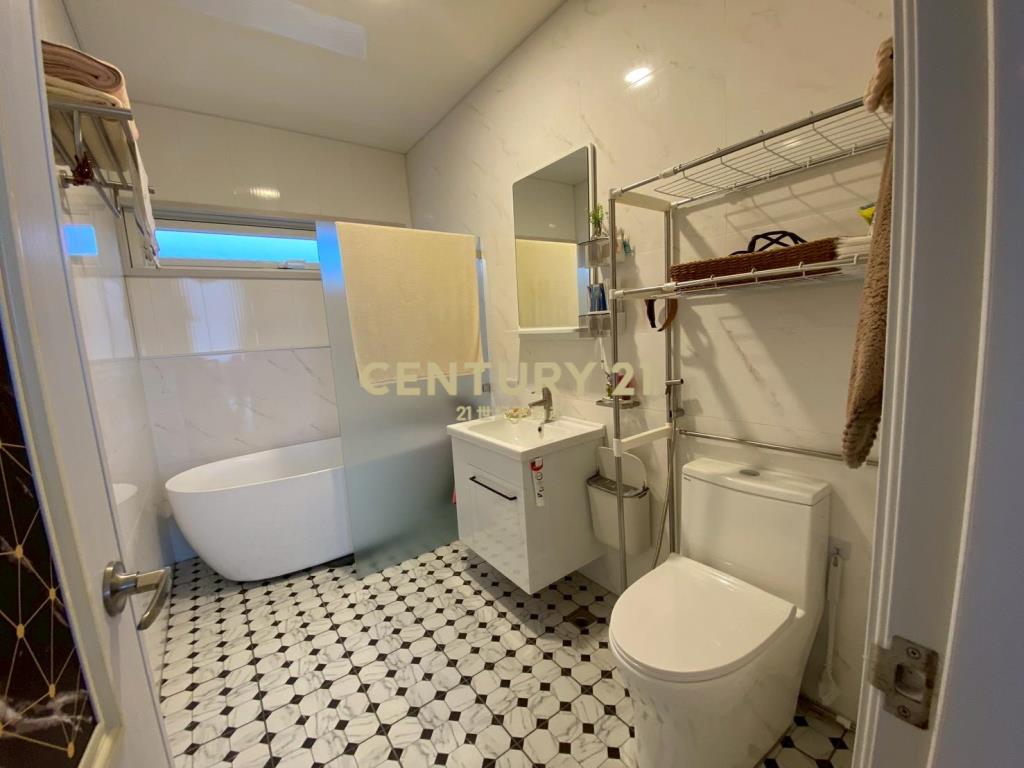 CB305近五結交流道經典雙併別墅