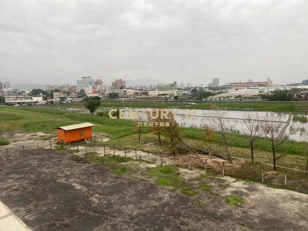 CB305近五結交流道經典雙併別墅