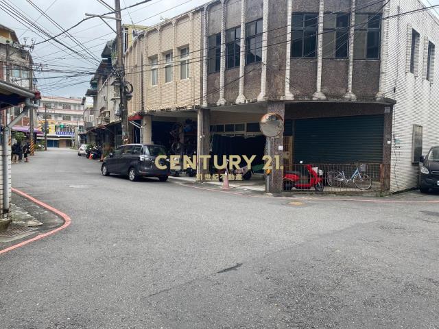 CA479泰山路靜巷社區公寓一樓