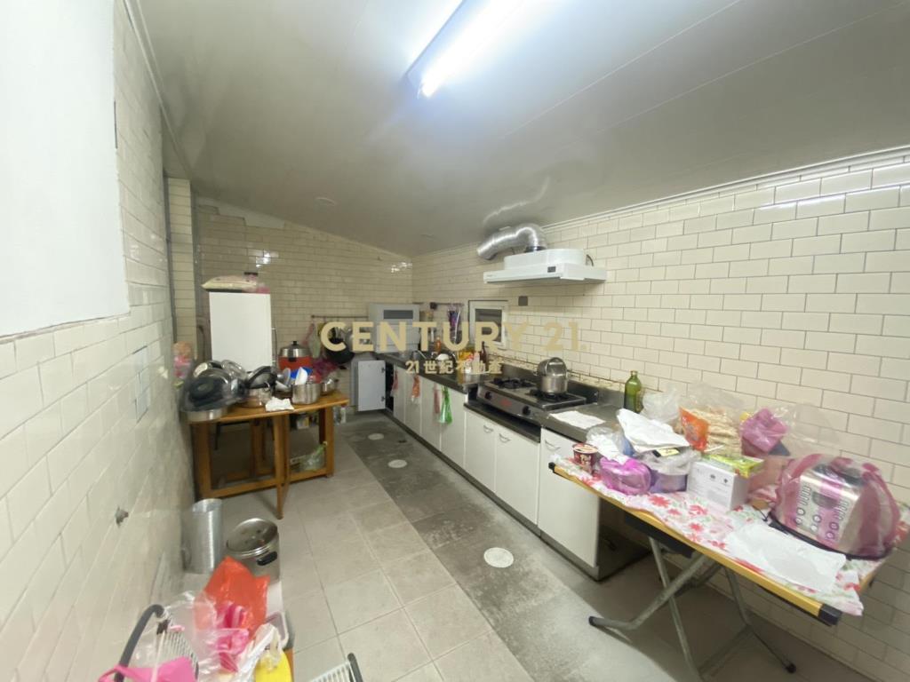 CA479泰山路靜巷社區公寓一樓