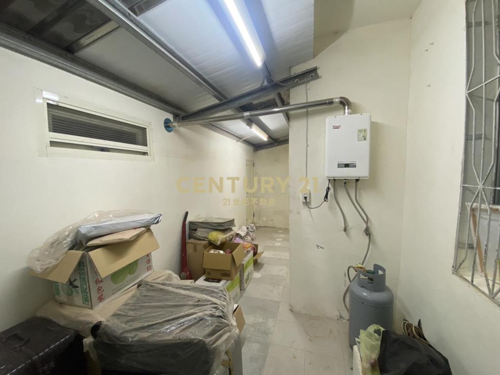 CA479泰山路靜巷社區公寓一樓